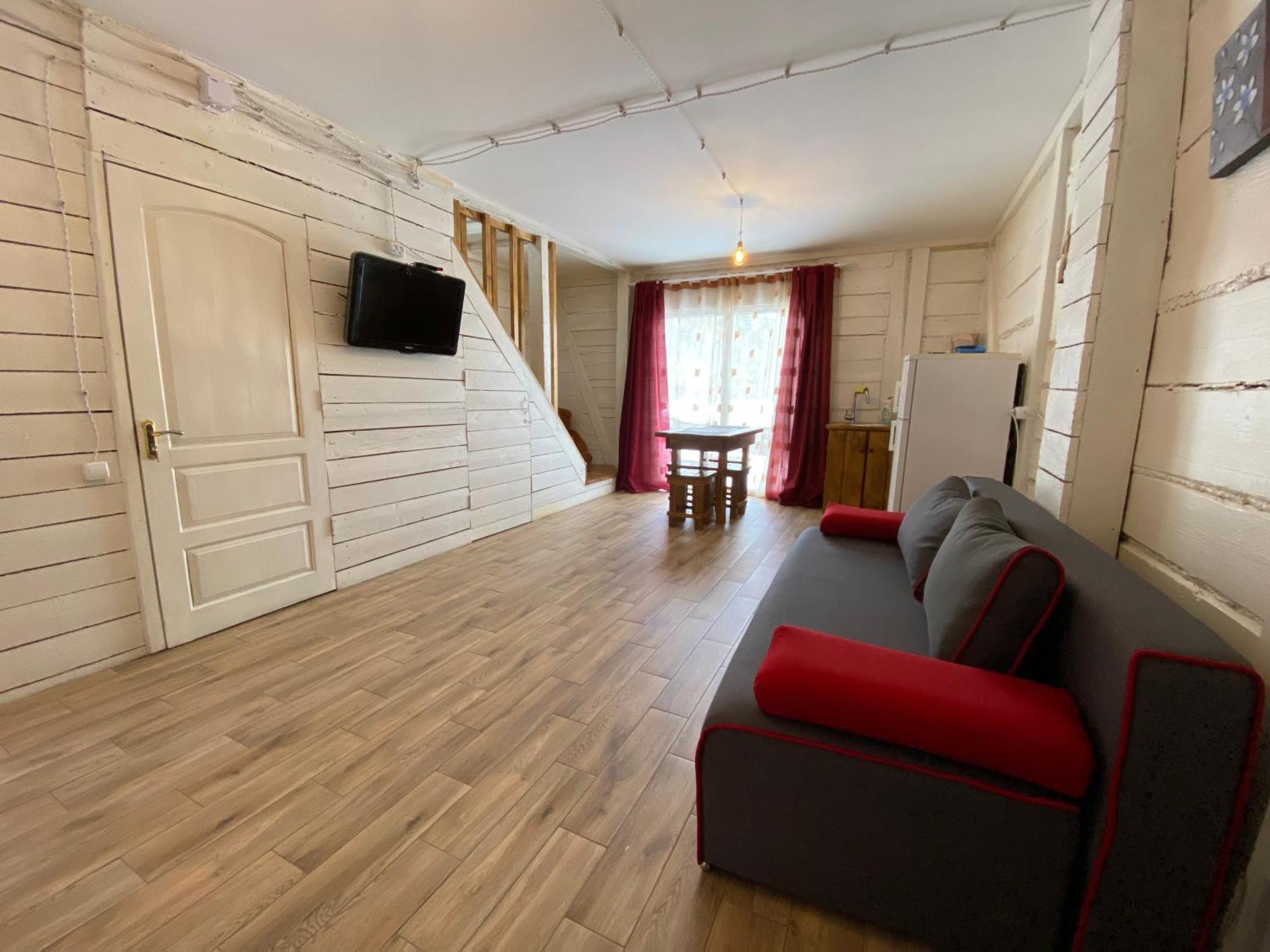 Hotel Greenwood Tukhlya